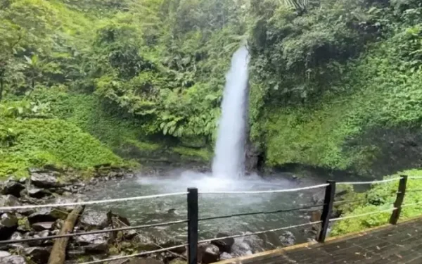 Curug Sawer, Petualangan di Alam Asri dengan Pesona Air Terjun di Sukabumi