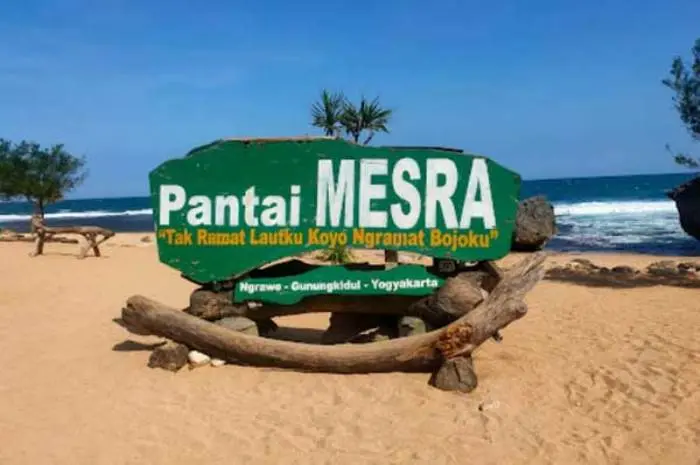 Pantai Mesra, Pantai Indah dengan Suasana Ala Miami di Gunung Kidul